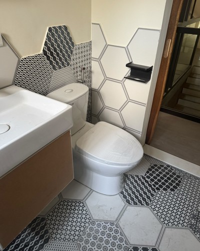 台中磁磚修繕工程, 台中磁磚施工, 台中貼壁磚, 台中貼磁磚, 台中貼壁磚磁磚師傅, 台中磁磚工程, 台中貼地磚, 台中鋪地磚