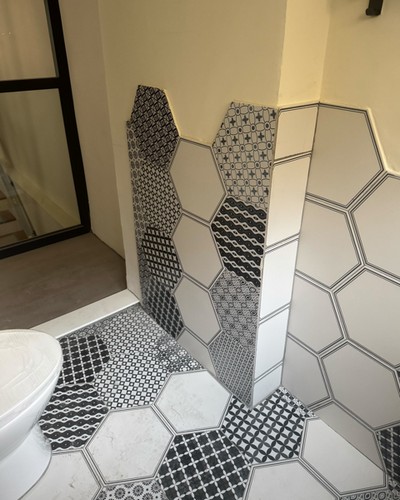 台中磁磚修繕工程, 台中磁磚施工, 台中鋪地磚, 台中貼壁磚, 台中貼磁磚, 台中磁磚破損更換, 台中貼地磚, 台中地磚修補, 台中拋光石英磚, 台中貼壁磚地磚, 台中貼磚工程